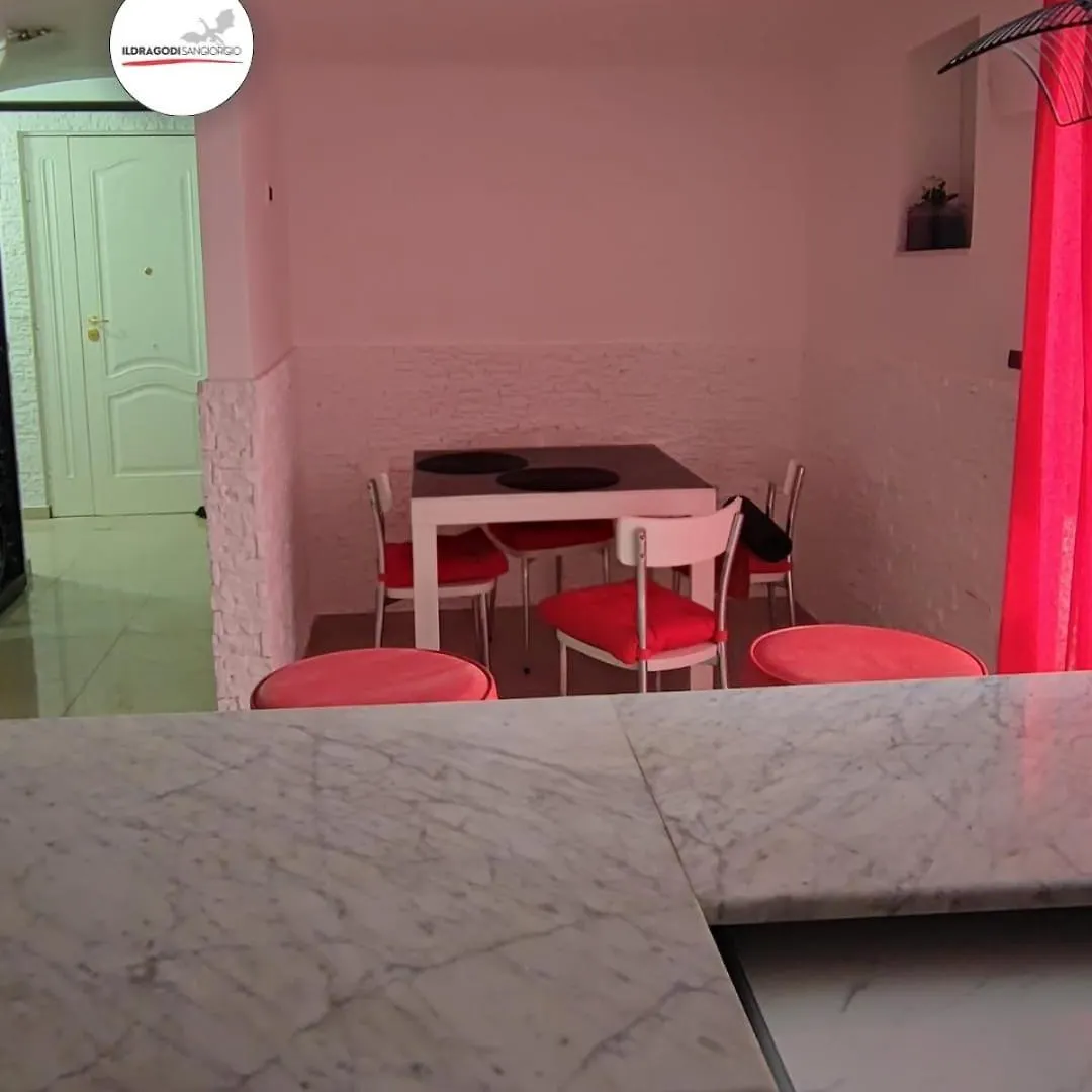 Il Drago Di San Giorgio Appartement Napels Italië