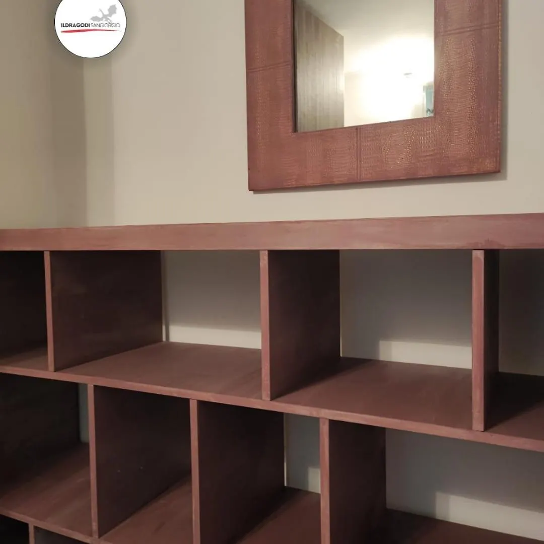 Il Drago Di San Giorgio Appartement Napels